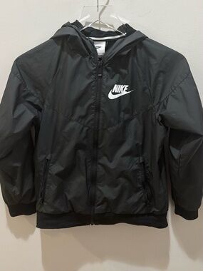 Nike Kids Black Hooded Rain Jacket with White Logo Size Small